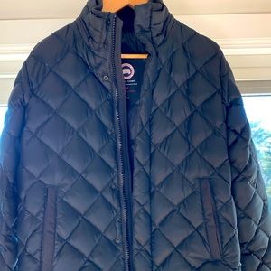 Canada Goose Bomber Jacket - Size Medium - Color: Black